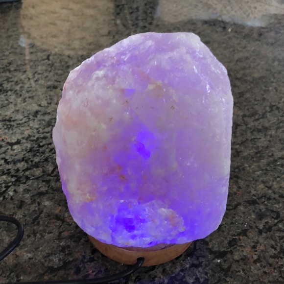 Color-Changing Himalayan Salt Lamp - Picture 10 of 10